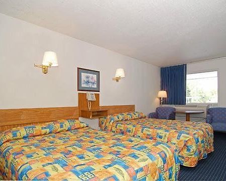 Rodeway Inn Brevard Rum bild